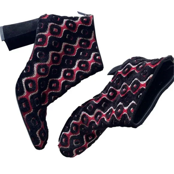 Stuart Weitzman Red Black Velvet Tapestry Ankle Boot Bad Reputation SZ 7.5 - Picture 4 of 10